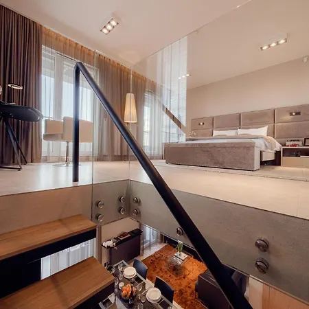 Apartment One Luxury *