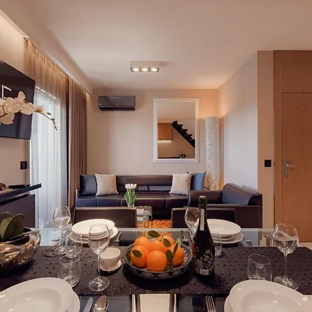 One Luxury